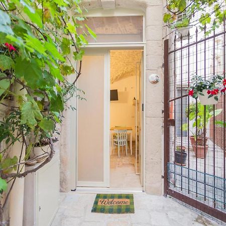 Suite Da Nonno Luigi 100 Metri Dal Mare Giovinazzo Luaran gambar