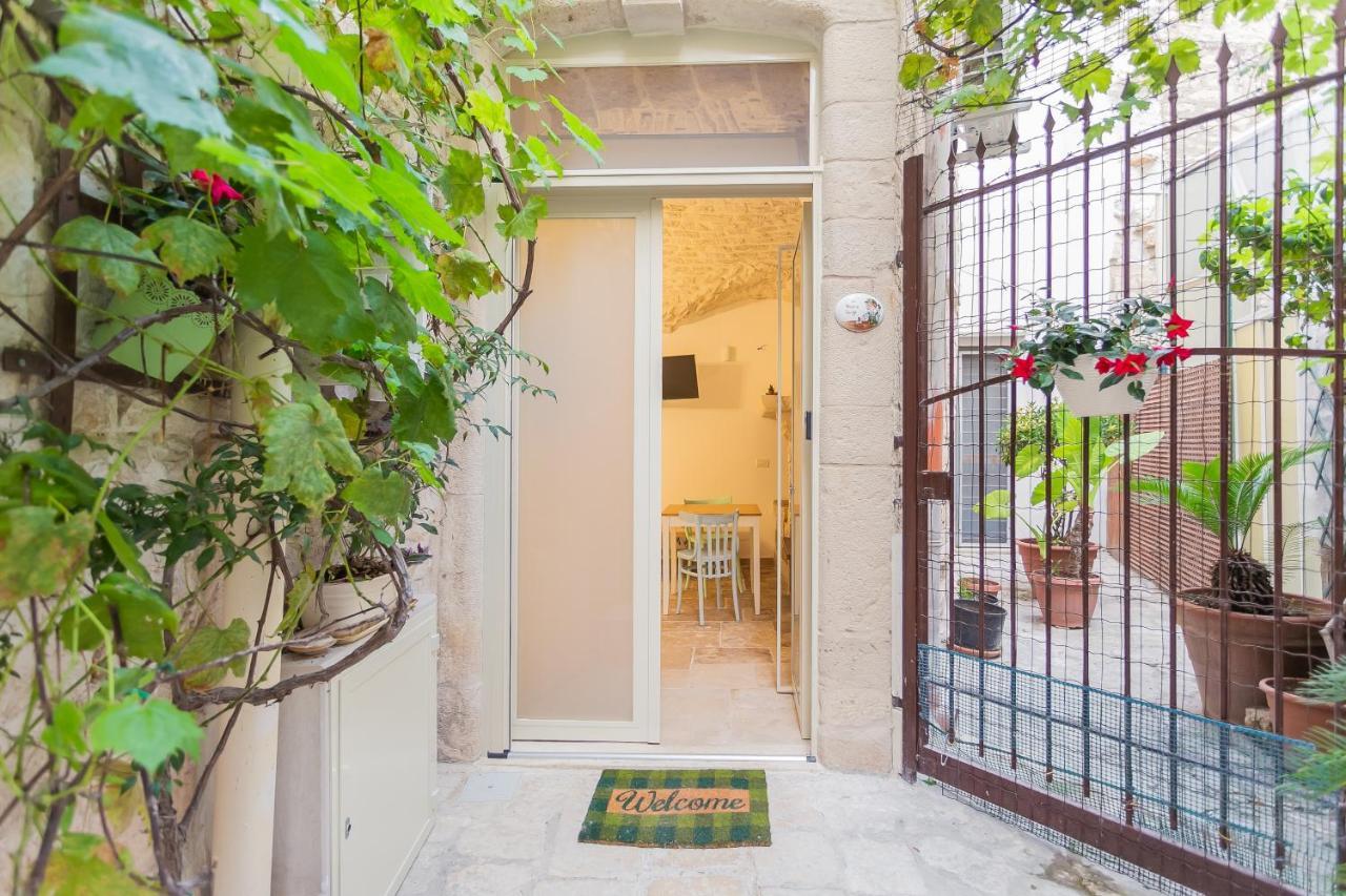 Suite Da Nonno Luigi 100 Metri Dal Mare Giovinazzo Luaran gambar